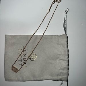 Kendra Scott necklace